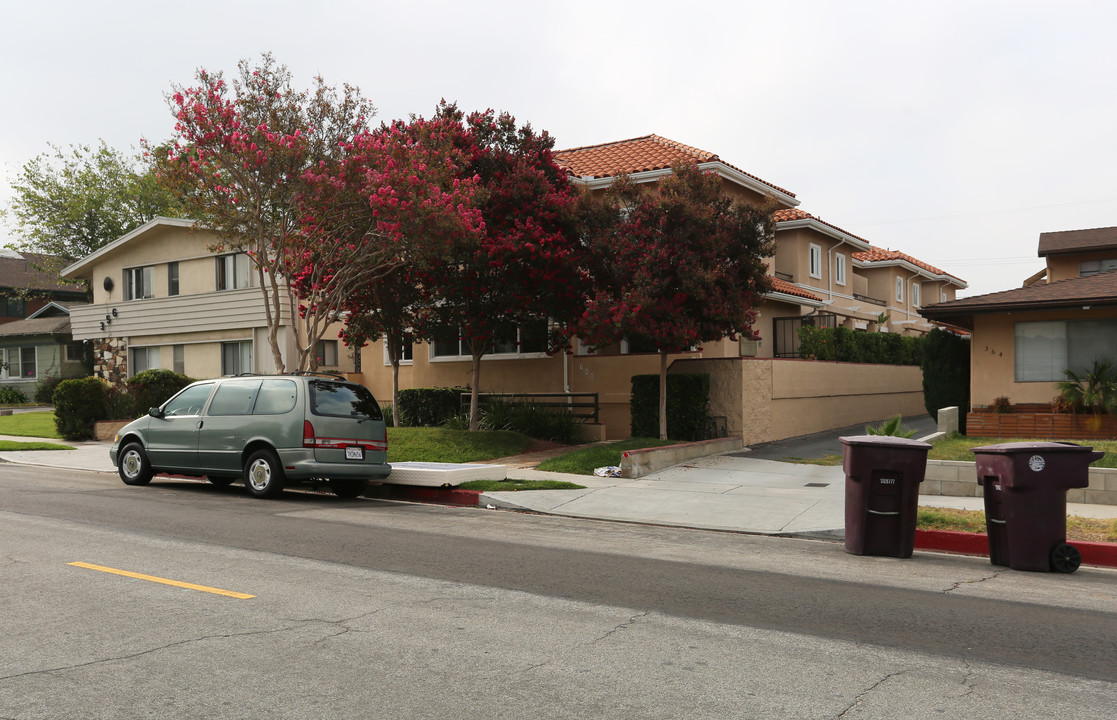 358 W Doran St in Glendale, CA - Building Photo