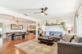 1107 W Braddock St in Tampa, FL - Building Photo - Building Photo