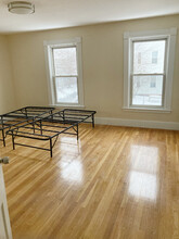 21 Clifton St in Worcester, MA - Foto de edificio - Building Photo