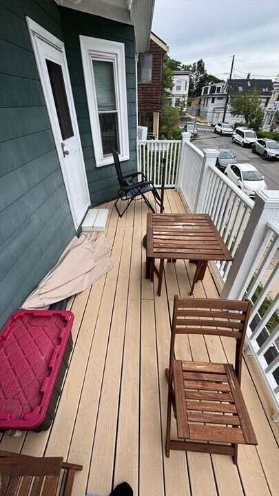 66 Hall Ave in Somerville, MA - Building Photo