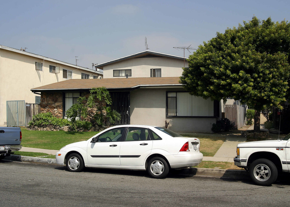 2927 W 141st Pl in Gardena, CA - Building Photo