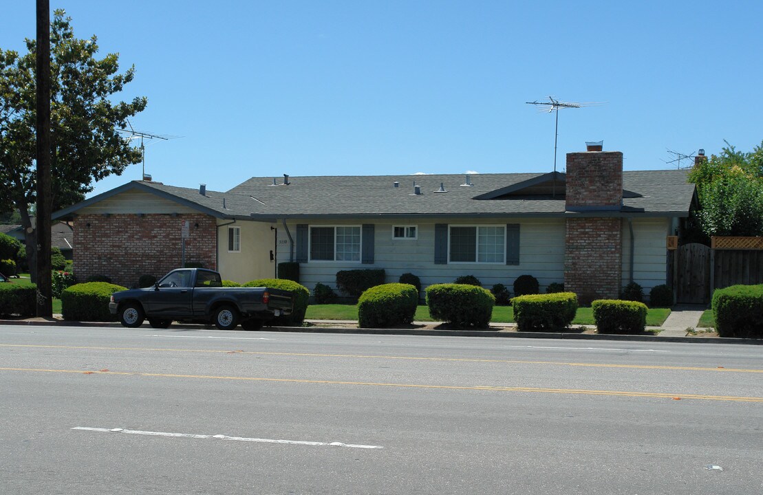 3130 Homestead Rd in Santa Clara, CA - Building Photo