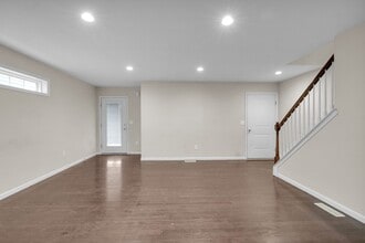 323 Central Park Ave in Bethlehem, PA - Building Photo - Building Photo