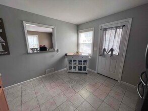 507 W Oak St in Rome, NY - Building Photo - Building Photo