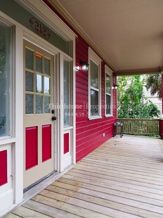 212 E 6th St in Jacksonville, FL - Building Photo