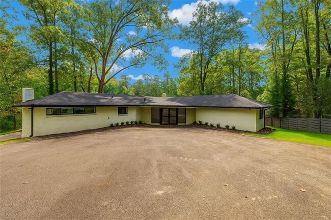 property at 1568 Niskey Lake Trail SW