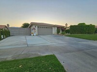 30679 Pinnacle Dr in Cathedral City, CA - Building Photo - Building Photo