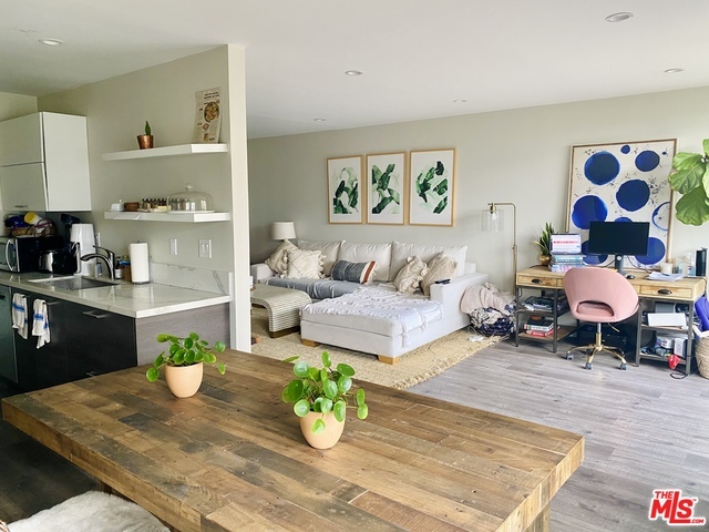 1735 N Fuller Ave-Unit -324 in Los Angeles, CA - Building Photo