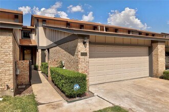 1044 Verbena Dr in Austin, TX - Building Photo - Building Photo