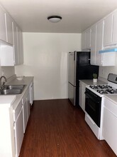 Terrace Apartments in Van Nuys, CA - Building Photo - Building Photo