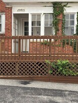 29435 Euclid Ave in Wickliffe, OH - Building Photo