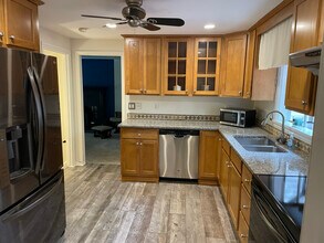 2615 Puritan Ct in Herndon, VA - Building Photo - Building Photo