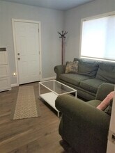 2114 W 6th St in Port Angeles, WA - Building Photo - Building Photo