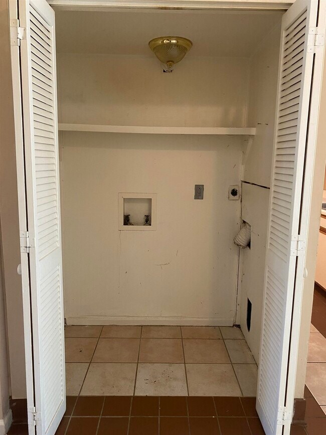 4405 Lakeside Dr in Little River, SC - Building Photo - Building Photo