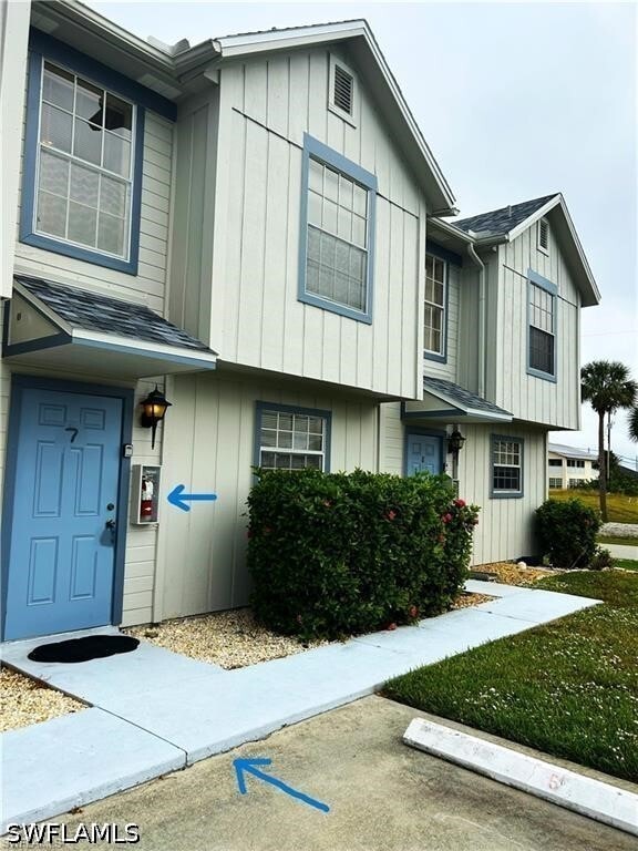 property at 1005 SW 48th Terrace