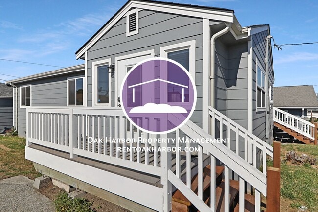 property at 814 28th St