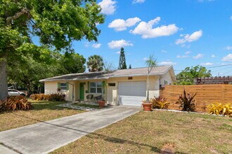 1629 11th Ave N in St. Petersburg, FL - Building Photo - Building Photo