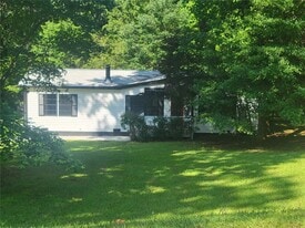 1 Dripping Rock Trail SE in Acworth, GA - Building Photo
