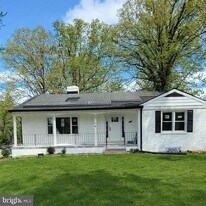 2608 Holly Dr in Fort Washington, MD - Building Photo