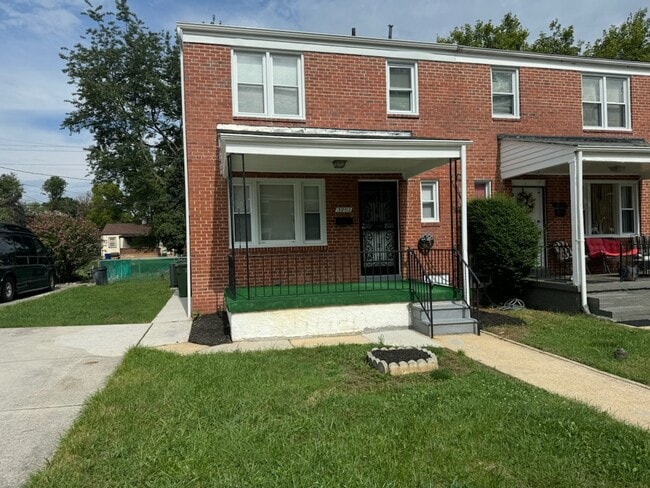 property at 3902 Emmart Ave