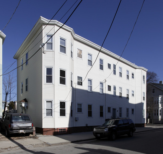 79 Ring St in Providence, RI - Building Photo - Building Photo