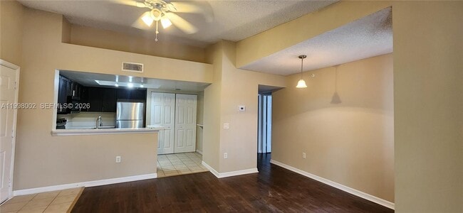 property at 4151 N Haverhill Rd