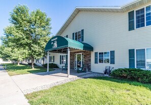 Meadowlark Apartments in Melrose, MN - Building Photo