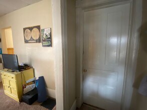 622 Minor Ave-Unit -UNIT 1 in Kalamazoo, MI - Building Photo - Building Photo