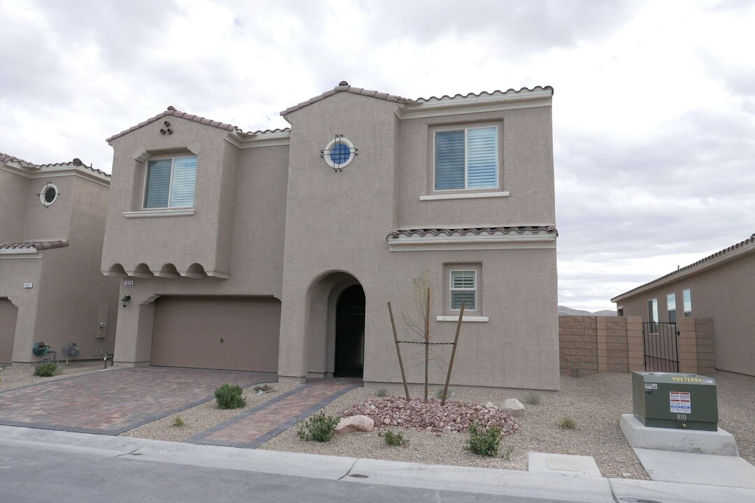 1028 Whitworth Ave in Las Vegas, NV - Building Photo