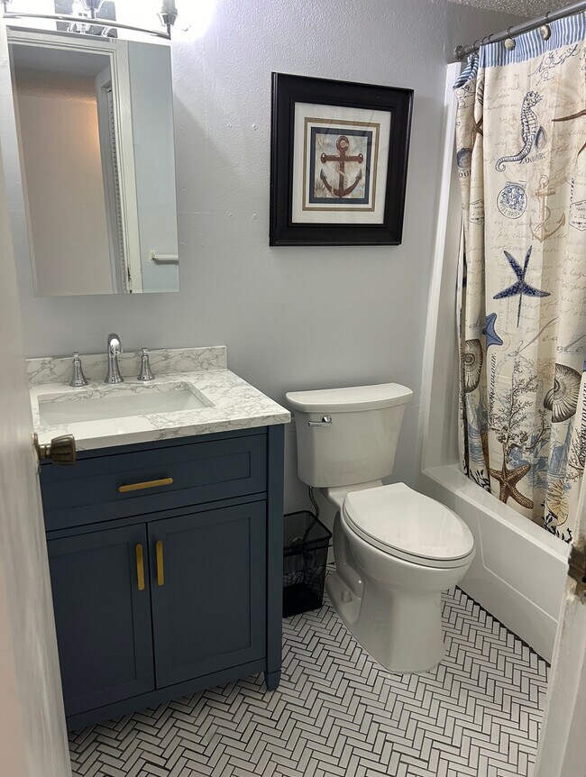 101 Old Ferry Rd, Unit 10C in Shalimar, FL - Building Photo - Building Photo
