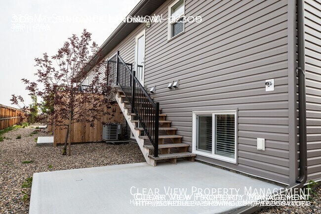 313 Mt Sundance Landing W in Lethbridge, AB - Building Photo - Building Photo