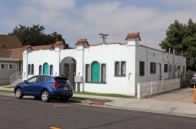 6203 Stafford Ave in Huntington Park, CA - Building Photo - Building Photo