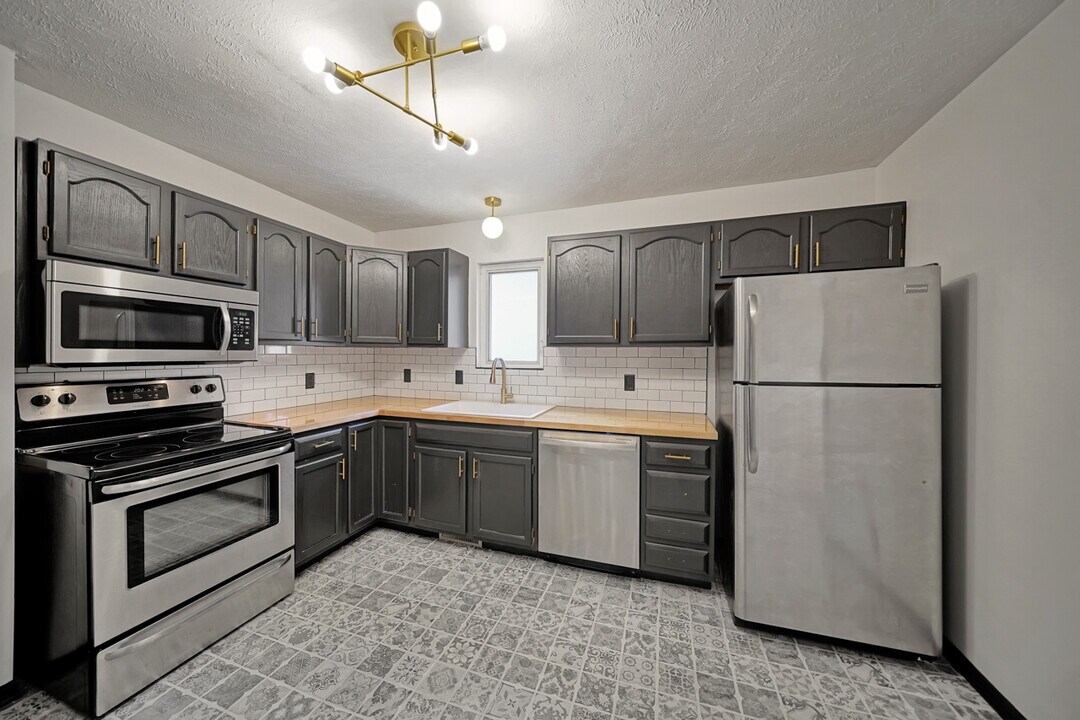2323 U St, Unit #1 in Lincoln, NE - Building Photo