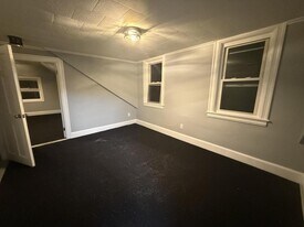 84 Division St in North Attleborough, MA - Building Photo