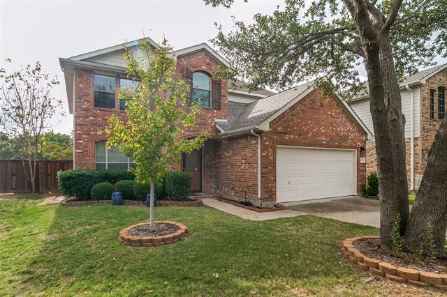 5325 Barkridge Trail in Flower Mound, TX - Foto de edificio