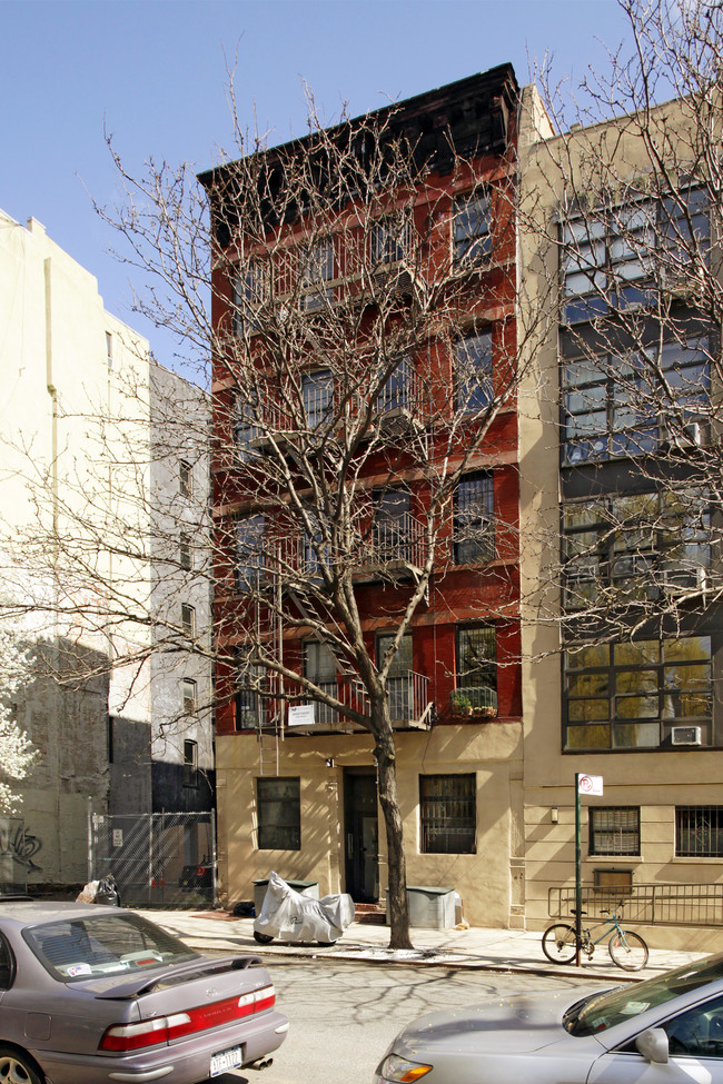 641 E ninth St in New York, NY - Foto de edificio - Building Photo