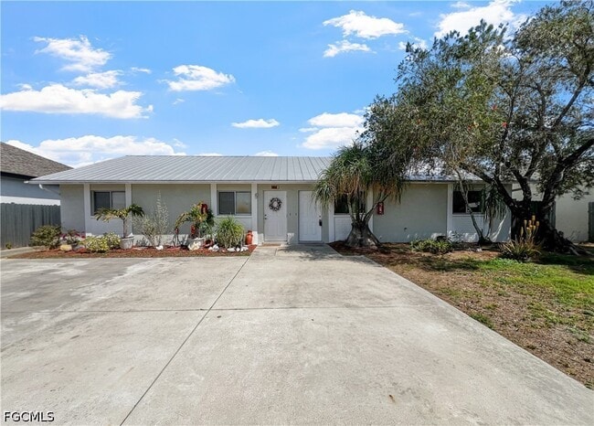 property at 17435 Barbara Dr