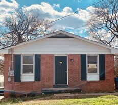 214 South St in Danville, KY - Building Photo