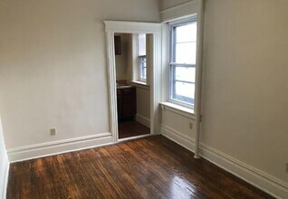 570 Bloomfield Ave in Montclair, NJ - Building Photo - Building Photo