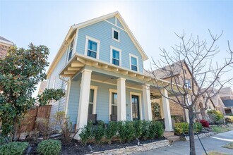 1016 Peacock Blvd in Carrollton, TX - Building Photo - Building Photo