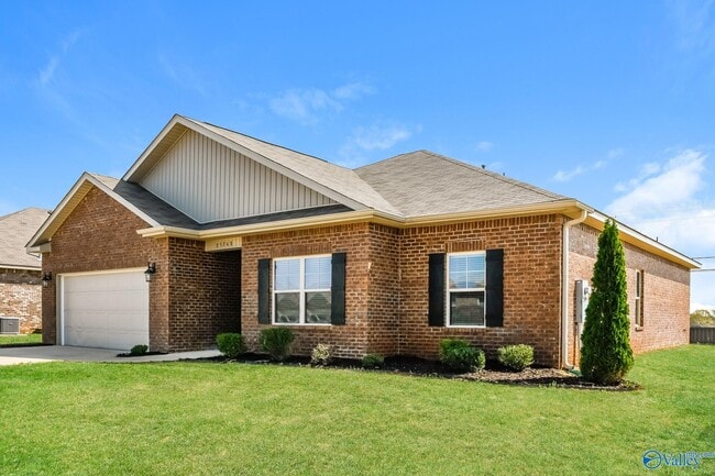 25248 Delilah Cir in Athens, AL - Foto de edificio - Building Photo