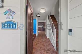 32445 Lake Barlee Ln in Fremont, CA - Building Photo - Building Photo