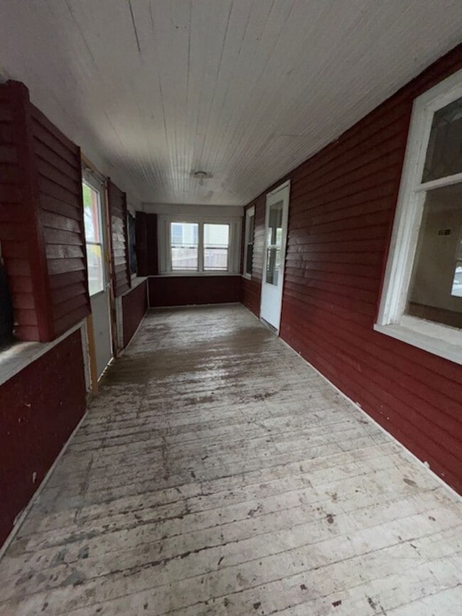 1528 W 10th St in Sioux Falls, SD - Building Photo - Building Photo