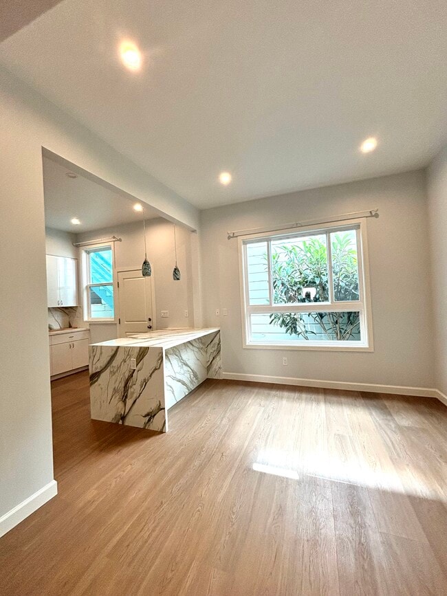 131 Wetmore St, Unit 131 Wetmore Street in San Francisco, CA - Building Photo - Building Photo