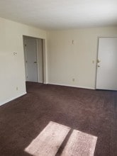216 E 13th St-Unit -1 in New Albany, IN - Building Photo - Building Photo