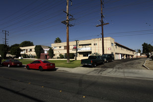 Dudley Manor Apartments