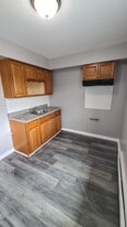 489 Roseville Ave, Unit 19