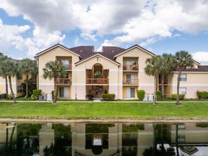 South Palm Place Condominium Homes in Tamarac, FL - Building Photo - Building Photo