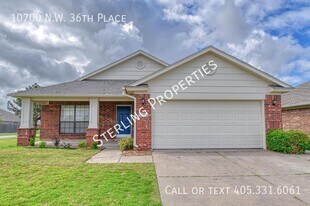 10700 NW 36th Pl in Yukon, OK - Building Photo