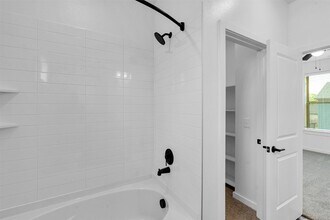 1305B Goalie Dr in Lakewood Village, TX - Building Photo - Building Photo